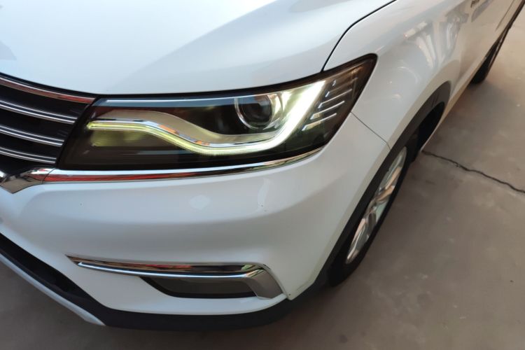 荣威RX5 2018款 20T 两驱自动互联网智惠版局部细节36