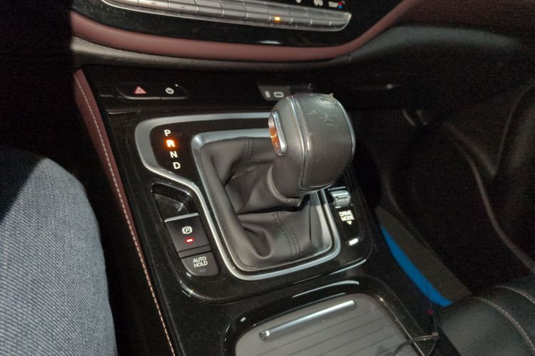 广汽传祺 传祺M6 2023款 PRO 270T DCT豪华版中控内饰18