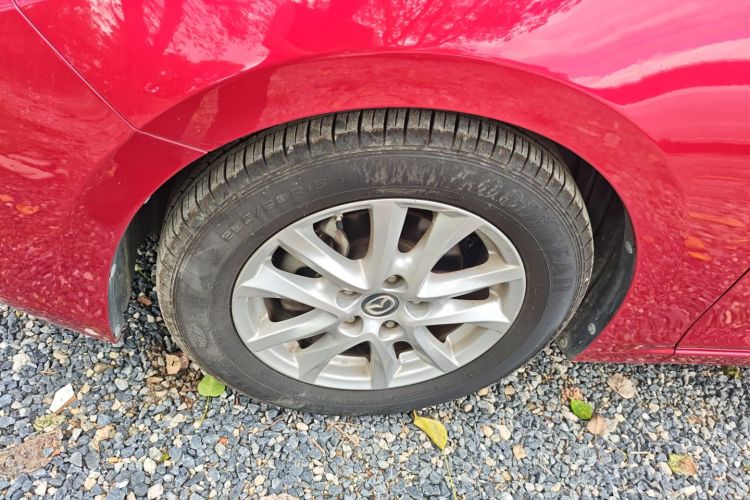 马自达3 昂克赛拉 2019款 云控版 三厢 1.5L 自动舒适型 国VI车身外观35