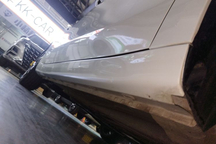 荣威i5 2023款 1.5L CVT尊荣版局部细节9001