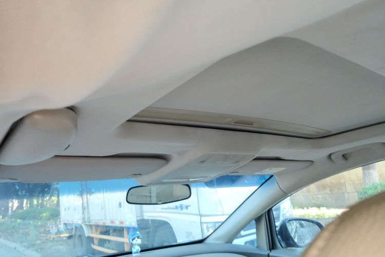 别克 英朗 2013款 GT 1.6L 自动时尚版中控内饰22