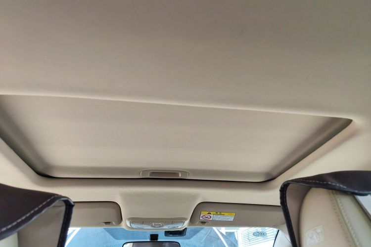 长城C30 2016款 1.5L 手动豪华型中控内饰22