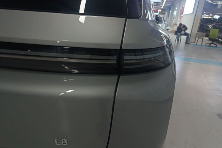 理想汽车 理想L8 2023款 Max车身外观6005