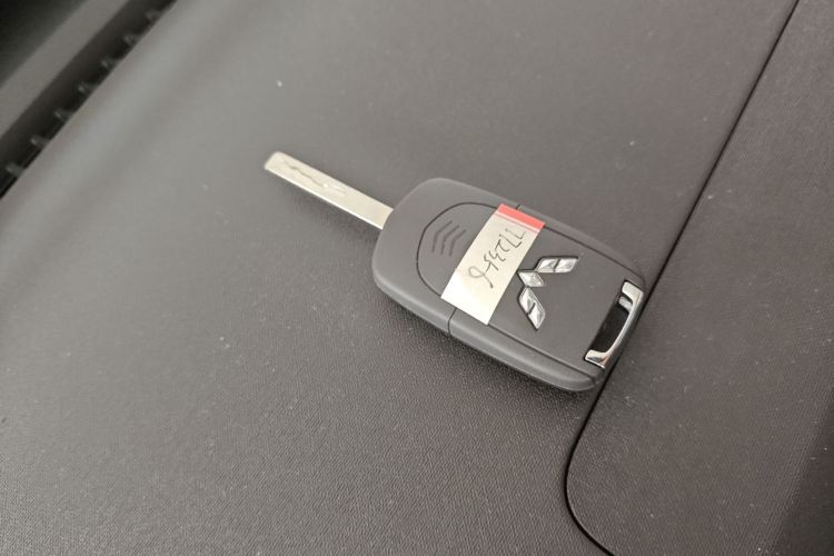 五菱汽车 宏光MINIEV 2024款 第三代 215km 青春版中控内饰11