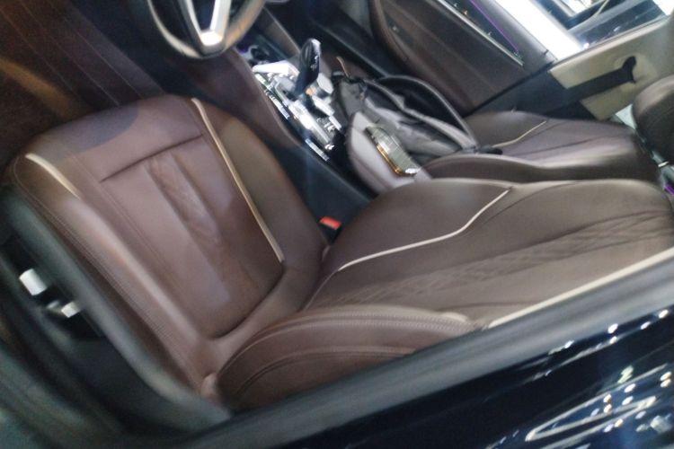 宝马5系 2022款 525Li 豪华套装局部细节19