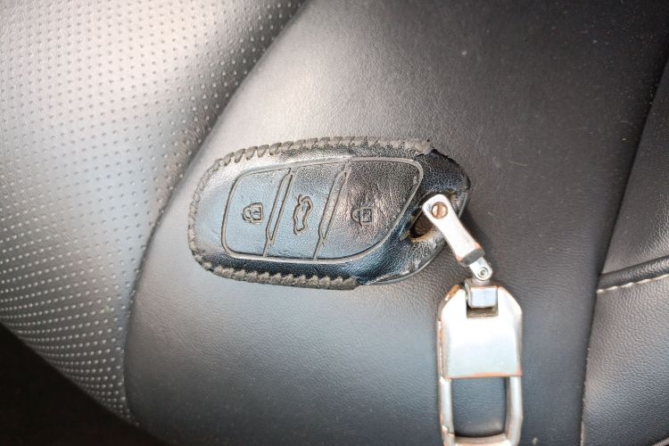 荣威i5 2019款 1.5L 手动4G互联领豪旗舰版中控内饰11