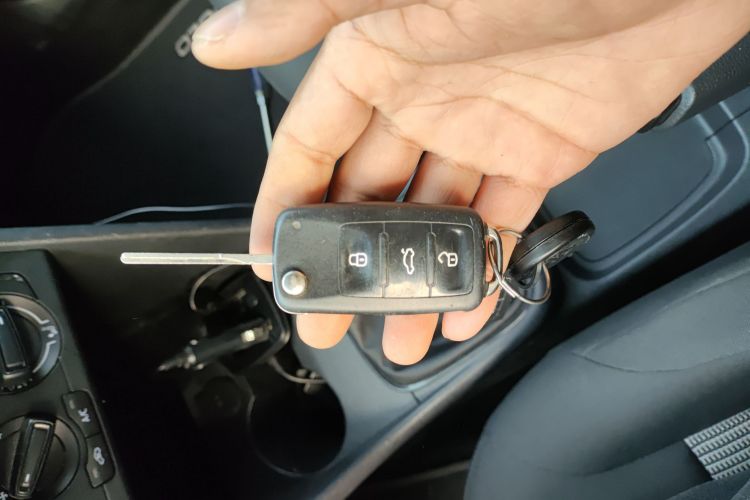 大众 Polo 2016款 1.4L 手动风尚型中控内饰11