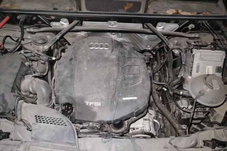 奥迪Q5L 2018款 40 TFSI 荣享进取型 国VI局部细节24