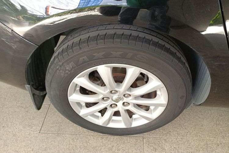 别克 英朗 2013款 GT 1.6L 自动时尚版车身外观6008