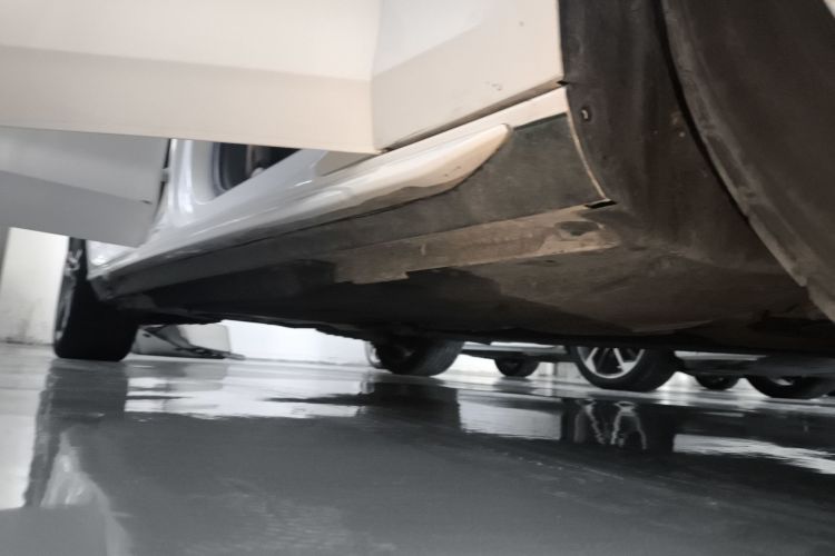 奥迪A4L 2020款 40 TFSI quattro 豪华动感型局部细节9001