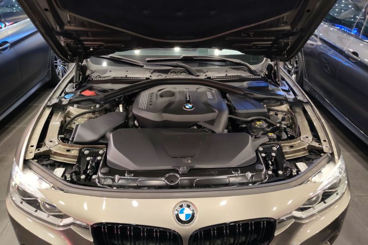 宝马3系 2018款 320i M运动套装局部细节24