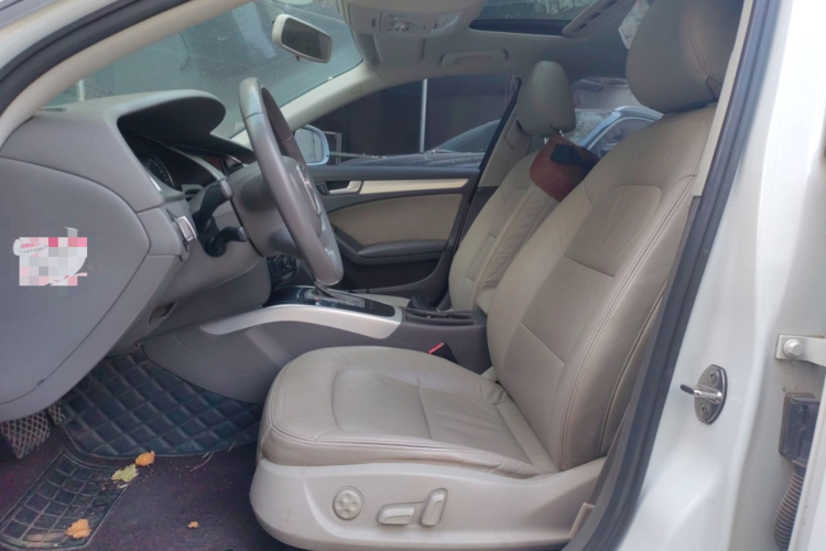 奥迪A4L 2011款 2.0 TFSI 标准型局部细节19