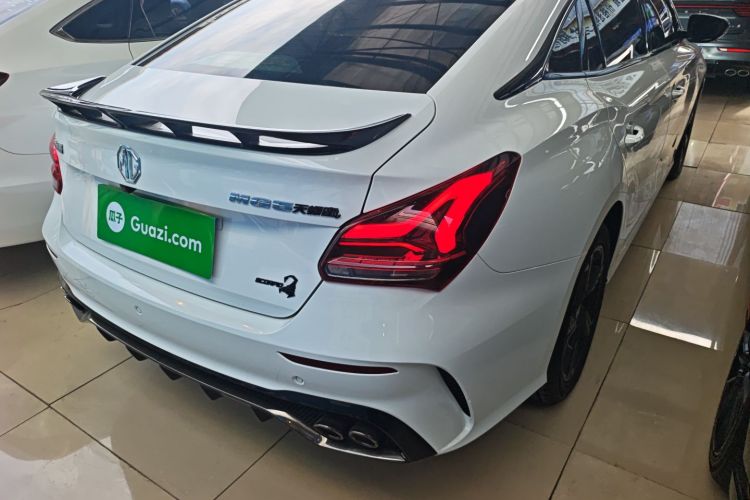 名爵 MG5天蝎座 2022款 1.5T Trophy运动旗舰版车身外观9