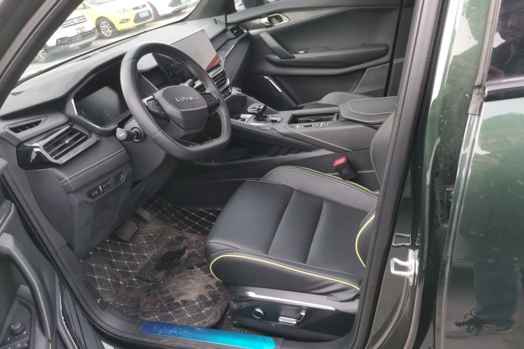 领克06 2023款 Remix 1.5T Hero中控内饰19