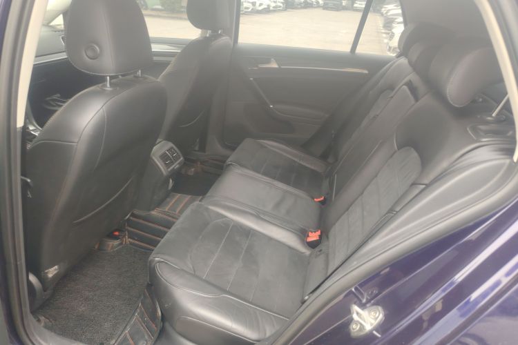 大众 高尔夫 2018款  230TSI 自动豪华型中控内饰7004