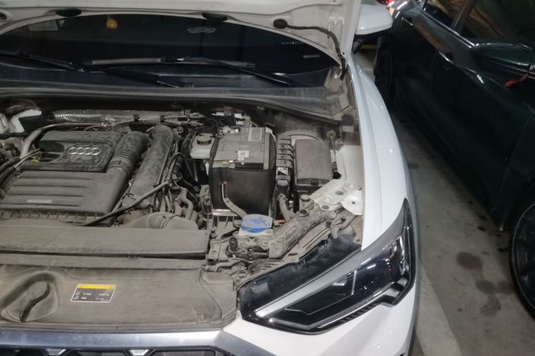 奥迪Q3 2019款 35 TFSI 进取动感型局部细节9007