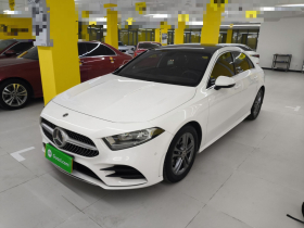 奔驰A级 2020款 改款二 A 180 L 运动轿车