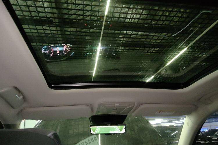 红旗HS5 2019款 2.0T 智联旗领四驱版局部细节22