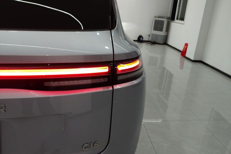 零跑汽车 零跑C16 2024款 增程 200尊享版车身外观9