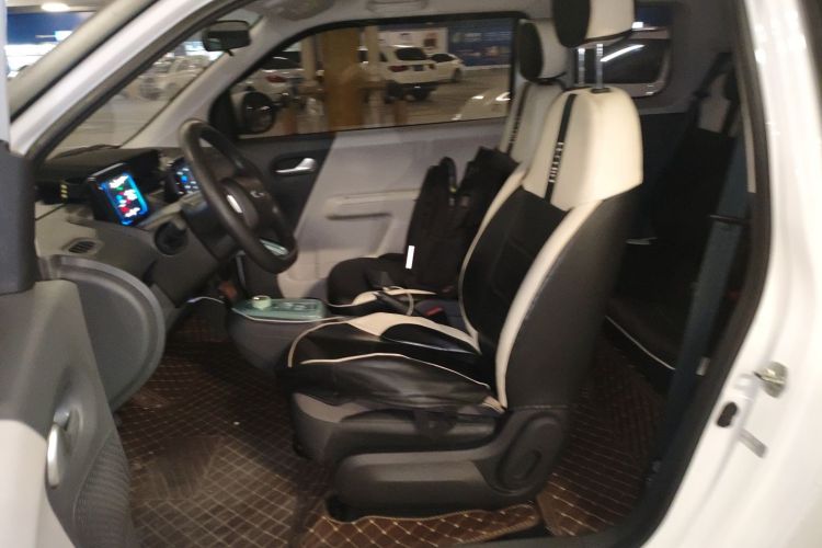 长安启源 长安Lumin 2023款 205km 香沁款中控内饰19