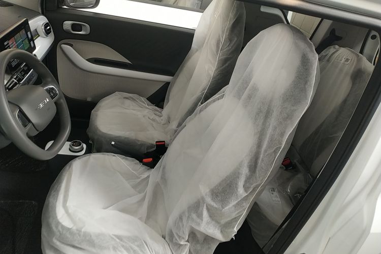 吉利银河 熊猫 2025款 210km 元气熊中控内饰19