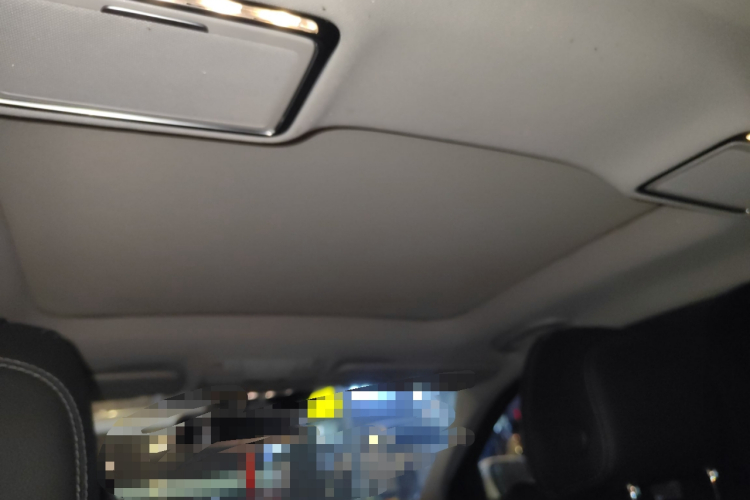 奔驰C级 2018款 C 200 L 运动版局部细节22