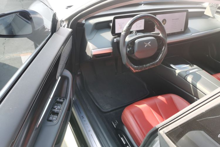 小鹏P7 2022款 625E中控内饰20