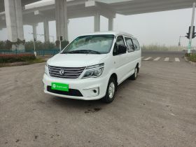 东风风行 菱智 2019款 M5L 1.6L 7座特供型 国VI