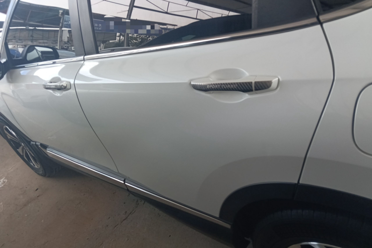 本田CR-V 2019款 240TURBO CVT四驱豪华版 国VI车身外观6003