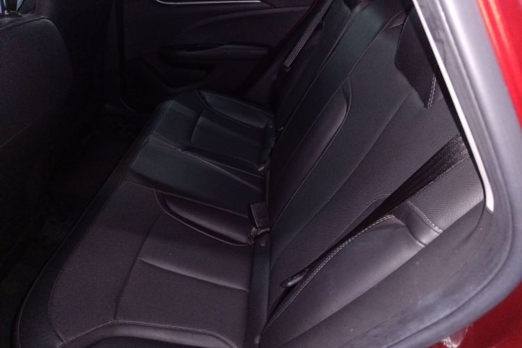 别克 英朗 2021款 改款 典范 1.5L 自动精英型中控内饰21