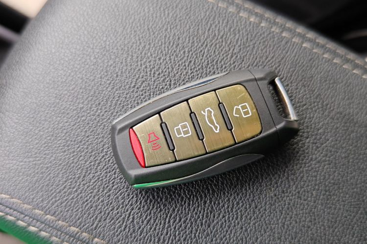 欧拉黑猫 2021款 301km 基础型中控内饰11