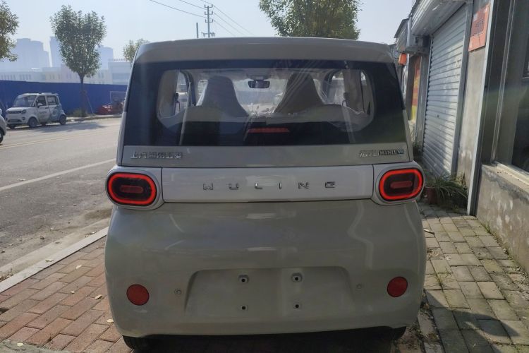 五菱汽车 宏光MINIEV 2024款 第三代 215km 青春版车身外观6