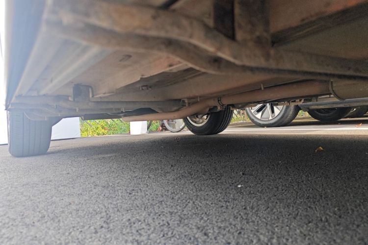 Jeep 自由侠 2018款 互联大屏版 180T 自动高能版局部细节9001