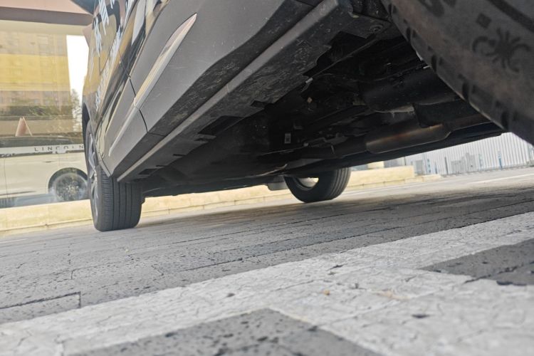 林肯 航海家 2025款 2.0T 四驱尊睿版局部细节9002