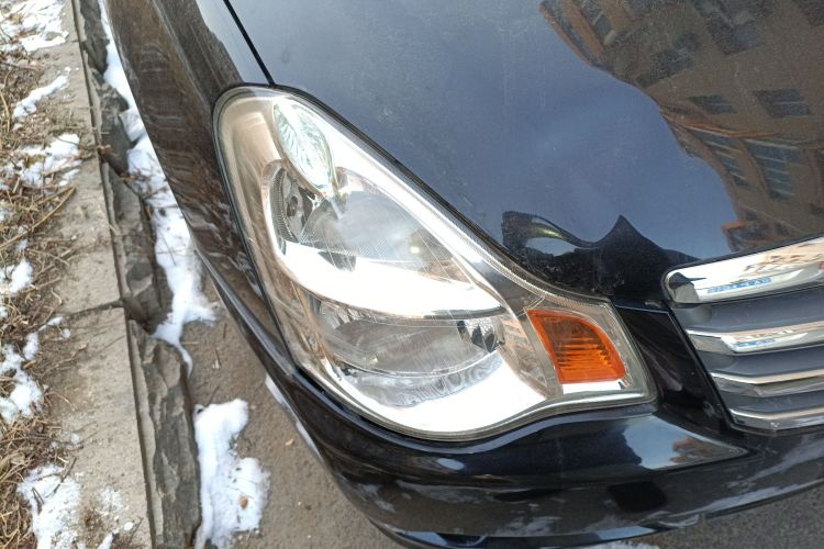 日产 轩逸 2018款 经典 1.6XE+ CVT领先版车身外观8