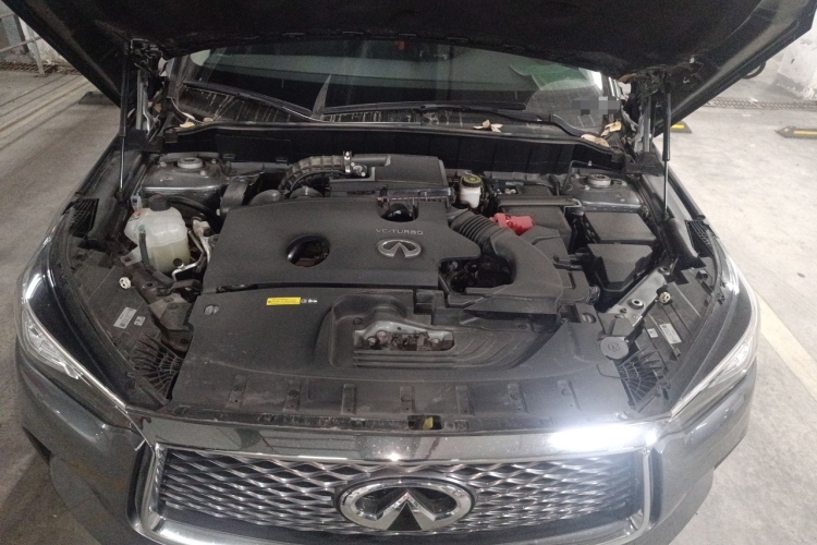英菲尼迪QX50 2022款 2.0T 两驱领航版局部细节24
