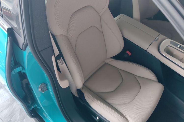 小米汽车 小米SU7 2024款 后驱超长续航高阶智驾Pro版局部细节41