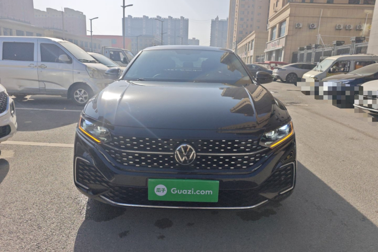 大众 帕萨特 2022款 330TSI 星空精英版车身外观2