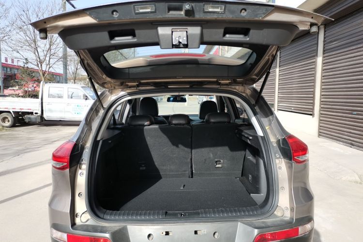 猎豹汽车 猎豹CS10 2017款 2.0T 手动风尚型机舱底盘23