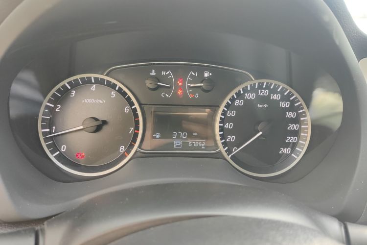 日产 轩逸 2019款 1.6XV CVT智联尊享版 国V局部细节14