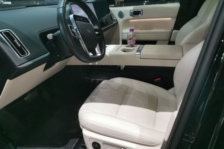 理想汽车 理想L6 2024款 Pro中控内饰19