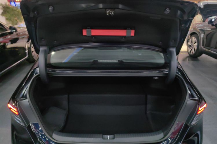 本田 雅阁新能源 2023款 2.0L e:PHEV 尊贵版局部细节23