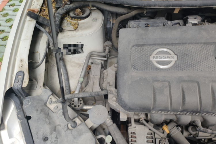 日产 轩逸 2014款 1.6XV CVT尊享版局部细节9006