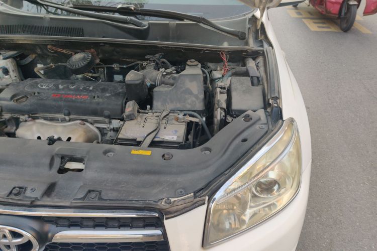 丰田 RAV4荣放 2010款 2.0L 自动豪华升级版局部细节9007