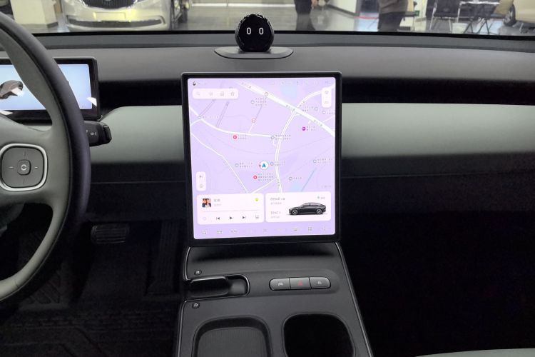 蔚来ET5 2022款 75kWh中控内饰16