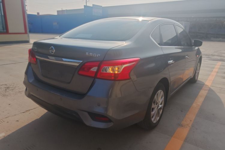 日产 轩逸 2019款 经典 1.6XL CVT豪华版车身外观7