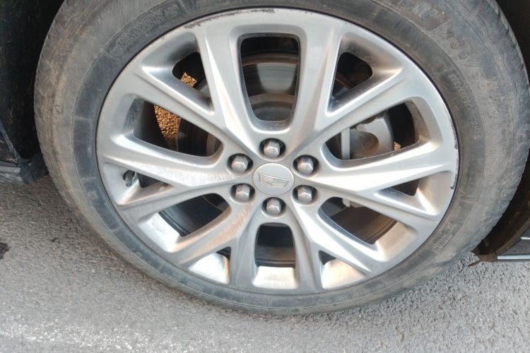 凯迪拉克XT6 2020款 28T 六座豪华型车身外观10