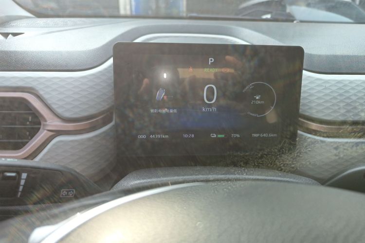 思皓 花仙子 2021款 302km 豪华型 31.4kWh中控内饰14