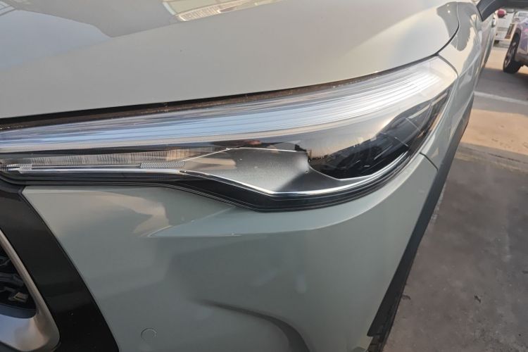 丰田 卡罗拉锐放 2022款 2.0L 旗舰版局部细节36