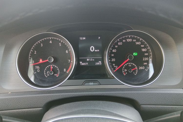 大众 高尔夫 2015款 1.4TSI 自动豪华型中控内饰14